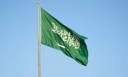 സുഡാനിലെ യുഎൻ ക്യാമ്പിന് നേരെയുള്ള ആക്രമണത്തെ ശക്തമായി അപലപിച്ച് സൗദി സുഡാനിലെ യുഎൻ ക്യാമ്പിന് നേരെയുള്ള ആക്രമണത്തെ ശക്തമായി അപലപിച്ച് സൗദി