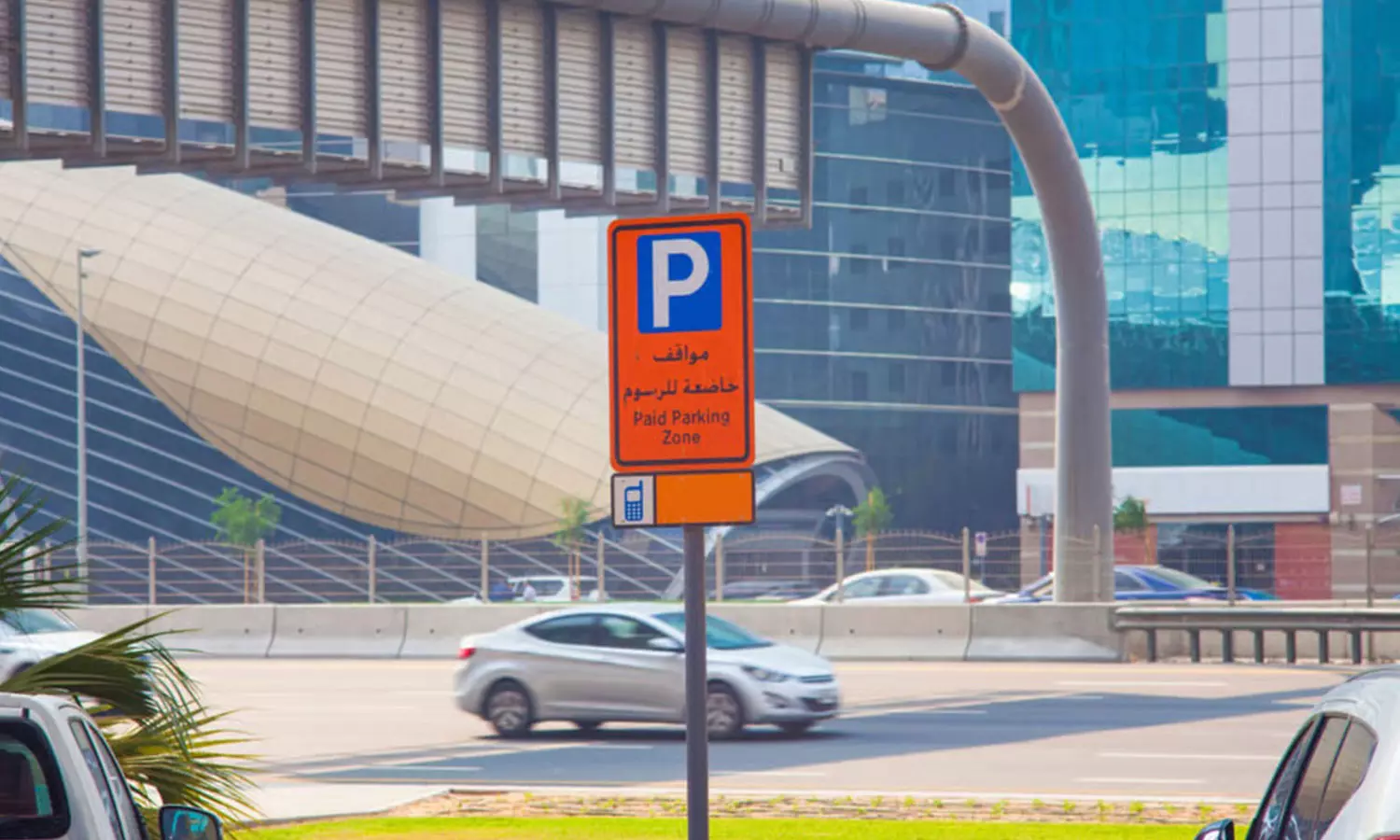 Dubai RTA Warns Against Fake QR Codes On Parking Signposts Dubai RTA Warns Against Fake QR Codes On Parking Signposts