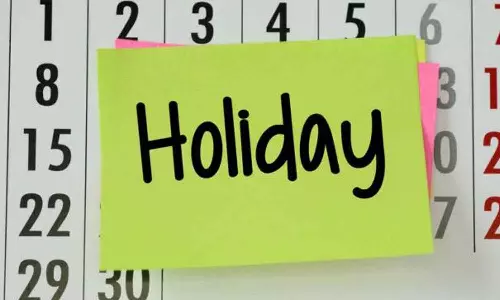 കടുവ ഭീതി; വയനാട്ടിൽ രണ്ട് പഞ്ചായത്തുകളിൽ വിദ്യാഭ്യാസ സ്ഥാപനങ്ങൾക്ക് അവധി