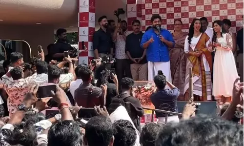 എനിക്ക് മെസിയെക്കാൾ വലുത് നവ്യയാണ്, മലയാള സിനിമയിലെ ഗോട്ട്; പൊട്ടിച്ചിരിപ്പിച്ച് ധ്യാൻ ശ്രീനിവാസൻ