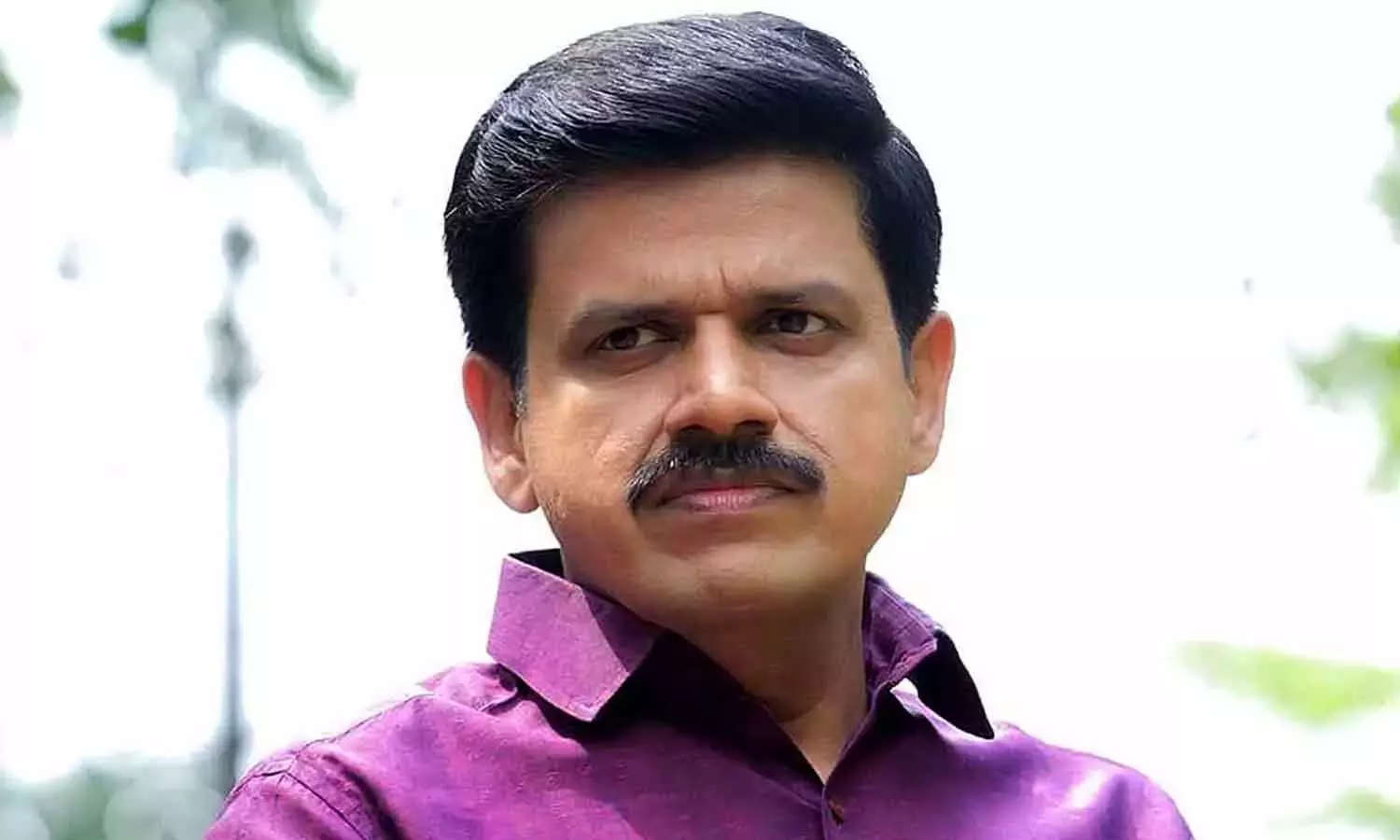 അതിജീവിതയുടെ ഐഡന്റിറ്റി വെളിപ്പെടുത്തിയ കേസ്; സന്ദീപ് വാര്യരുടെ മുന്കൂര് ജാമ്യാപേക്ഷയില് ഉത്തരവ് നാളെ അതിജീവിതയുടെ ഐഡന്റിറ്റി വെളിപ്പെടുത്തിയ കേസ്; സന്ദീപ് വാര്യരുടെ മുന്കൂര് ജാമ്യാപേക്ഷയില് ഉത്തരവ് നാളെ