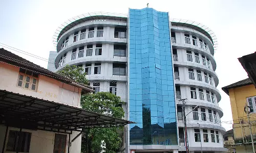 നടിയെ ആക്രമിച്ച കേസിലെ കോടതിയലക്ഷ്യ ഹരജി; ഇന്ന് പരിഗണിക്കും നടിയെ ആക്രമിച്ച കേസിലെ കോടതിയലക്ഷ്യ ഹരജി; ഇന്ന് പരിഗണിക്കും