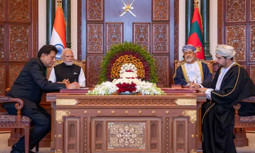 India and Oman sign Comprehensive Economic Partnership Agreement India and Oman sign Comprehensive Economic Partnership Agreement