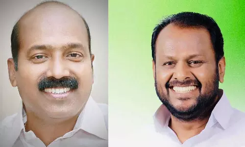 ഡിസിസിയുടെ ഫേസ്ബുക്ക് പേജും വാട്സാപ്പ് ഗ്രൂപ്പുമായി ജോസ് വള്ളൂർ പോയി; കാത്തിരുന്നിട്ടും ഫലമുണ്ടായില്ല, പുതിയ അക്കൗണ്ട് തുടങ്ങി തൃശൂർ ഡിസിസി പ്രസിഡണ്ട് ഡിസിസിയുടെ ഫേസ്ബുക്ക് പേജും വാട്സാപ്പ് ഗ്രൂപ്പുമായി ജോസ് വള്ളൂർ പോയി; കാത്തിരുന്നിട്ടും ഫലമുണ്ടായില്ല, പുതിയ അക്കൗണ്ട് തുടങ്ങി തൃശൂർ ഡിസിസി പ്രസിഡണ്ട്