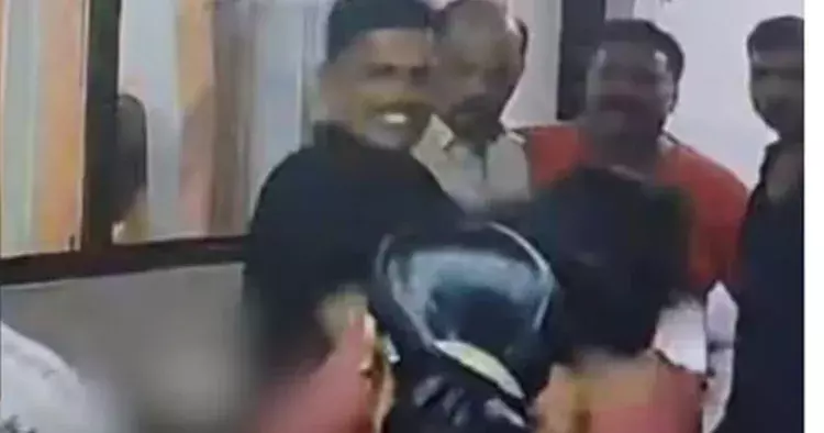 എസ്എച്ച്ഒ പ്രതാപചന്ദ്രൻ സേനയിലെ സ്ഥിരം പ്രശ്നക്കാരൻ; പ്രതികളെ ക്രൂരമായി മര്ദിക്കുന്നത് പതിവ് എസ്എച്ച്ഒ പ്രതാപചന്ദ്രൻ സേനയിലെ സ്ഥിരം പ്രശ്നക്കാരൻ; പ്രതികളെ ക്രൂരമായി മര്ദിക്കുന്നത് പതിവ്