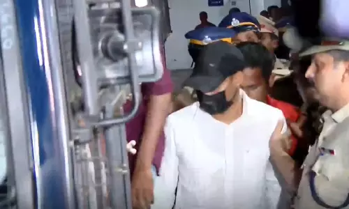 നടിയെ ആക്രമിച്ച കേസ്; വിധി റദ്ദാക്കണമെന്ന് വടിവാൾ സലീമും പ്രദീപും കോടതിയിൽ നടിയെ ആക്രമിച്ച കേസ്; വിധി റദ്ദാക്കണമെന്ന് വടിവാൾ സലീമും പ്രദീപും കോടതിയിൽ