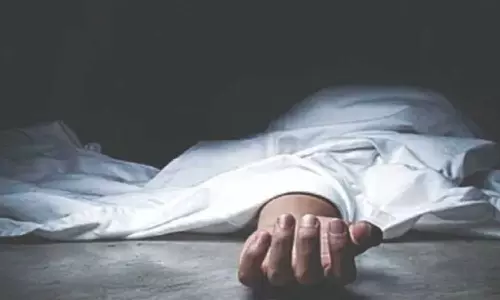 മലപ്പുറം മഞ്ചേരിയിൽ ആളൊഴിഞ്ഞ പറമ്പിൽ അജ്ഞാത മൃതദേഹം കണ്ടെത്തി