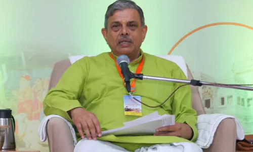 ഹിന്ദു മതം പരമോന്നതം; മുസ്‌ലിംകൾ സൂര്യ നമസ്‌കാരം ചെയ്യണം, നദികളെ ആരാധിക്കണം: ആർഎസ്എസ് നേതാവ്