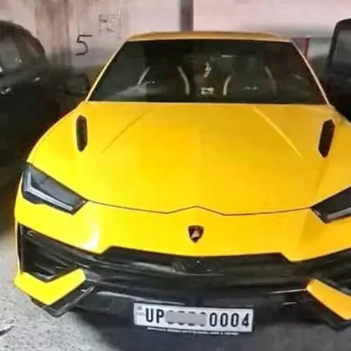 കണ്ടെത്തിയത്‌ ലംബോർഗിനിയും ബിഎംഡബ്ല്യൂവുമടക്കമുള്ള ആഡംബര കാറുകൾ; ഓൺലൈൻ വാതുവെപ്പിലൂടെ യൂട്യൂബർ സമ്പാദിച്ചത് കോടികൾ