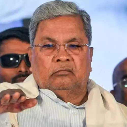 അധികാരം പങ്കുവെക്കാമെന്ന് എവിടെയും പറഞ്ഞിട്ടില്ല: അഭ്യൂഹങ്ങള്‍ തള്ളി സിദ്ധരാമയ്യ