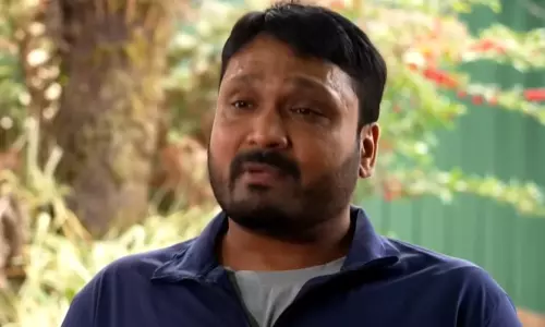 അയാളുടെ കഴുത്തിൽ നിന്നും രക്തം ചീറ്റുന്നുണ്ടായിരുന്നു, എന്‍റെ കൈകളിൽ കിടന്നാണ് മരിച്ചത്; ബോണ്ടി ബീച്ച് ആക്രമണത്തിൽ രക്ഷകനായ മുഹമ്മദ് റഹ്മത്ത് പാഷ