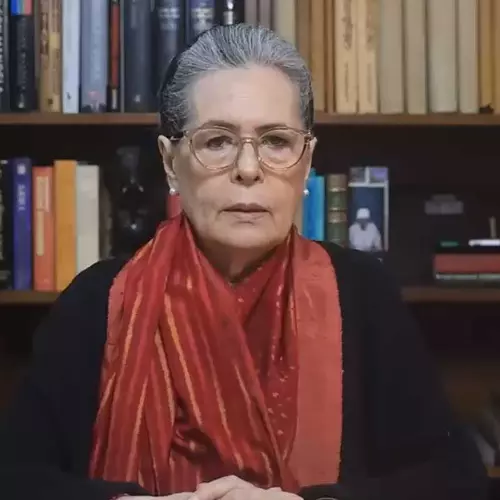 തൊഴിലുറപ്പ് പദ്ധതിയെ കേന്ദ്രസർക്കാർ ബുൾഡോസ് ചെയ്തു; സോണിയ ഗാന്ധി