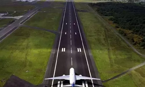 ശബരിമല ഗ്രീൻഫീൽഡ് വിമാനത്താവള പദ്ധതി: ഭൂമി ഏറ്റെടുക്കാനുള്ള  സർക്കാരിന്റെ വിജ്ഞാപനം റദ്ദാക്കി ഹൈക്കോടതി