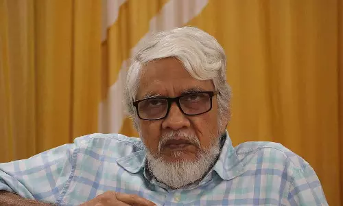 പി.രാജീവും സുനിൽ പി.ഇളയിടവും മതസ്വത്വവാദ മുദ്രകുത്തി; താനടക്കമുള്ളവർ എങ്ങനെയാണ് ഇടതുപക്ഷ വേദികളിൽ നിന്ന് ഒതുക്കപ്പെട്ടത്.. ആത്മകഥയുമായി പി. കെ പോക്കർ