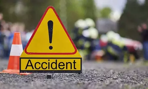 രാജ്യത്തെ വിവിധയിടങ്ങളിലുണ്ടായ വാഹനാപകടങ്ങളില് 31 മരണം രാജ്യത്തെ വിവിധയിടങ്ങളിലുണ്ടായ വാഹനാപകടങ്ങളില് 31 മരണം