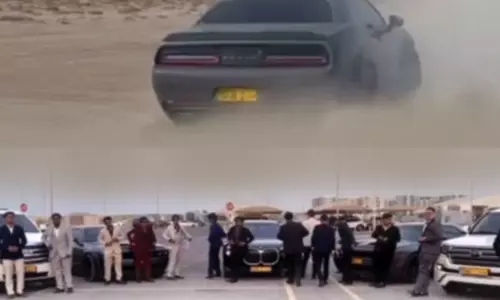 Asian expatriates arrested in Oman for dangerous driving