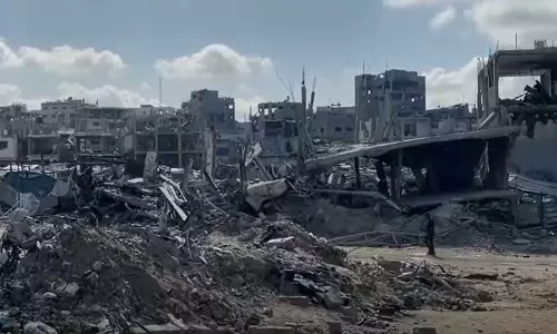 മുഴങ്ങിക്കേട്ടത് ബോംബാക്രമണത്തിന്റെയും ഡ്രോണുകളുടെയും ശബ്ദങ്ങൾ; ക്രിസ്മസ് ദിനത്തിലും ഗസ്സയില്‍ ആക്രമണം തുടര്‍ന്ന് ഇസ്രായേല്‍