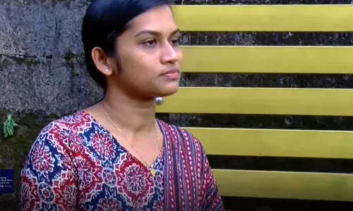 അച്ഛനെ പരിഗണിച്ചതുപോലെ പാർട്ടി എന്നെയും പരിഗണിച്ചു, സ്ഥാനാർഥിത്വം അത്ഭുതപ്പെടുത്തി; അഡ്വ. എ.പി സ്മിജി