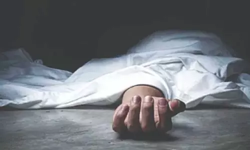 കണ്ണൂർ കൂത്തുപറമ്പിൽ ഒരു വീട്ടിലെ മൂന്നുപേർ ജീവനൊടുക്കിയ നിലയിൽ