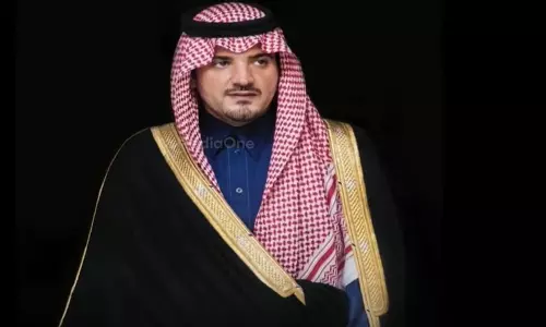 മക്ക ഹറമിൽ രക്ഷാപ്രവർത്തനത്തിനിടെ പരിക്കേറ്റ സുരക്ഷാ ഉദ്യോഗസ്ഥനെ പ്രശംസിച്ച് സൗദി ആഭ്യന്തരമന്ത്രി