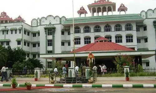 കുട്ടികൾക്ക് സോഷ്യൽ മീഡിയ നിരോധനം: ഓസ്‌ട്രേലിയൻ മാതൃക പരിഗണിക്കാൻ കേന്ദ്രത്തോട് മദ്രാസ് ഹൈക്കോടതി