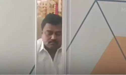 ഡി.മണി യഥാർഥ മണി തന്നെ; പോറ്റിയും മണിയുടെ സഹായിയും തമ്മിൽ ഫോണിൽ സംസാരിച്ചതിന്റെ തെളിവ് പുറത്ത്