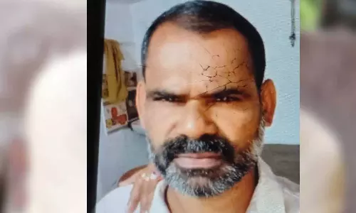 കണ്ണൂർ കൊട്ടിയൂരിൽ വനത്തിനകത്ത് കാണാതായ മധ്യവയസ്കനെ മരിച്ച നിലയിൽ കണ്ടെത്തി