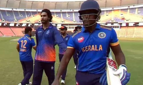 Kerala loses again in Vijay Hazare Trophy; lost to Madhya Pradesh by 47 runs