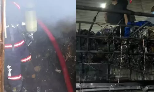 കൊച്ചി ബ്രോഡ് വേയിൽ വൻ തീപിടിത്തം