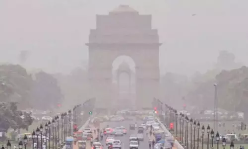 വായുമലിനീകരണവും മൂടൽമഞ്ഞും രൂക്ഷം; ഡൽഹിയിൽ 118 വിമാനങ്ങൾ റദ്ദാക്കി