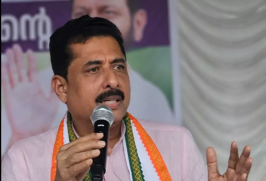 നിങ്ങൾ ഞങ്ങളെ മൂക്കിൽ വലിക്കുമോ? വലിയ കൊലകൊമ്പന്മാർ വിചാരിച്ചിട്ട് കഴിഞ്ഞിട്ടില്ല; ആര്ഷോക്ക് മറുപടിയുമായി എൻ. ഷംസുദ്ദീൻ എംഎൽഎ നിങ്ങൾ ഞങ്ങളെ മൂക്കിൽ വലിക്കുമോ? വലിയ കൊലകൊമ്പന്മാർ വിചാരിച്ചിട്ട് കഴിഞ്ഞിട്ടില്ല; ആര്ഷോക്ക് മറുപടിയുമായി എൻ. ഷംസുദ്ദീൻ എംഎൽഎ