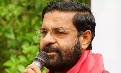 സ്വര്‍ണക്കൊള്ളയുമായി ബന്ധപ്പെട്ട ഒരു ഫയലിലും ഒപ്പുവെച്ചിട്ടില്ല, തനിക്കെതിരെ രേഖകള്‍ ഹാജരാക്കാന്‍ പ്രതിപക്ഷനേതാവിന് കഴിഞ്ഞിട്ടില്ല: കടകംപള്ളി സുരേന്ദ്രന്‍