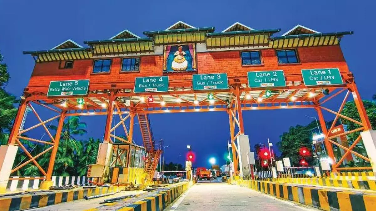 പന്തീരാങ്കാവ് ടോൾ പ്ലാസയിൽ ടോൾ പിരിവ് ആരംഭിച്ചിട്ടില്ലെന്ന് ദേശീയപാത അതോറിറ്റി