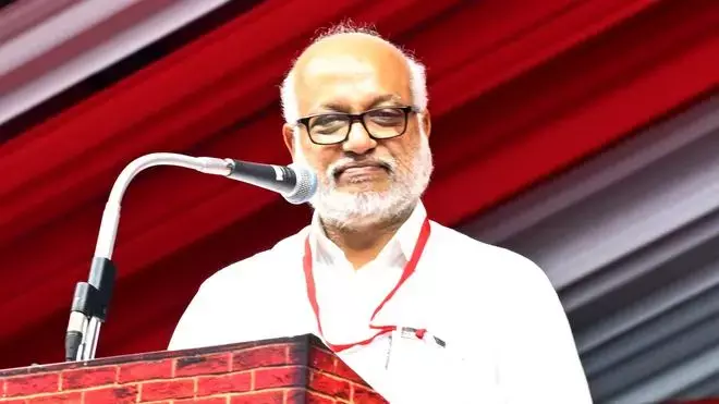 വെള്ളാപ്പള്ളി നടത്തുന്ന എല്ലാ പരാമർശങ്ങളോടും യോജിക്കാനാവില്ല; എം.എ ബേബി വെള്ളാപ്പള്ളി നടത്തുന്ന എല്ലാ പരാമർശങ്ങളോടും യോജിക്കാനാവില്ല; എം.എ ബേബി