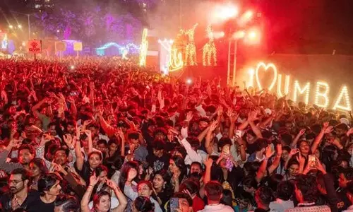 പുതുവർഷത്തെ വരവേറ്റ് ലോകം; പുതുവർഷം ആദ്യമെത്തിയത് പസഫിക് ദ്വീപ് സമൂഹമായ കിരിബാത്തിൽ