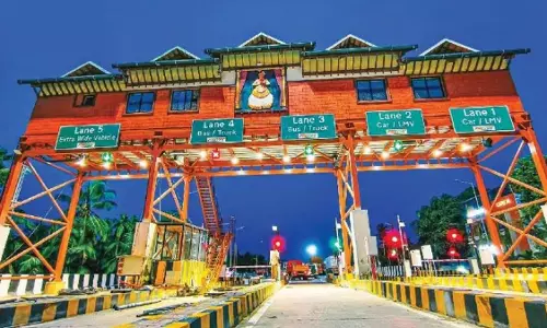 പന്തീരാങ്കാവ് ടോൾ പ്ലാസയിൽ ടോൾ പിരിവ് ആരംഭിച്ചിട്ടില്ലെന്ന് ദേശീയപാത അതോറിറ്റി