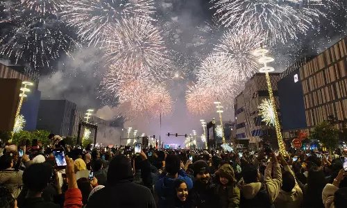 ലുസൈലിലെ പുതുവത്സരാഘോഷത്തിൽ പങ്കെടുത്തത് 2.5 ലക്ഷം പേർ