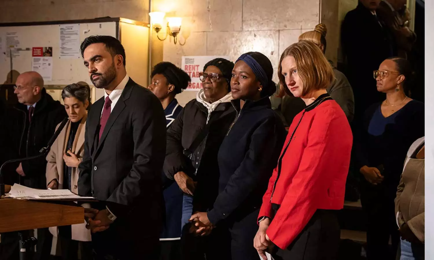 ഇസ്രായേലിനെ പിന്തുണക്കുന്ന മുന്മേയറുടെ എല്ലാ ഉത്തരവുകളും റദ്ദാക്കി മംദാനി ഇസ്രായേലിനെ പിന്തുണക്കുന്ന മുന്മേയറുടെ എല്ലാ ഉത്തരവുകളും റദ്ദാക്കി മംദാനി