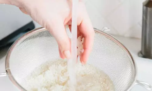 പാകം ചെയ്യുന്നതിന് മുമ്പായി അരി കഴുകണോ വേണ്ടയോ? ഇക്കാര്യം അറിഞ്ഞിരിക്കണം