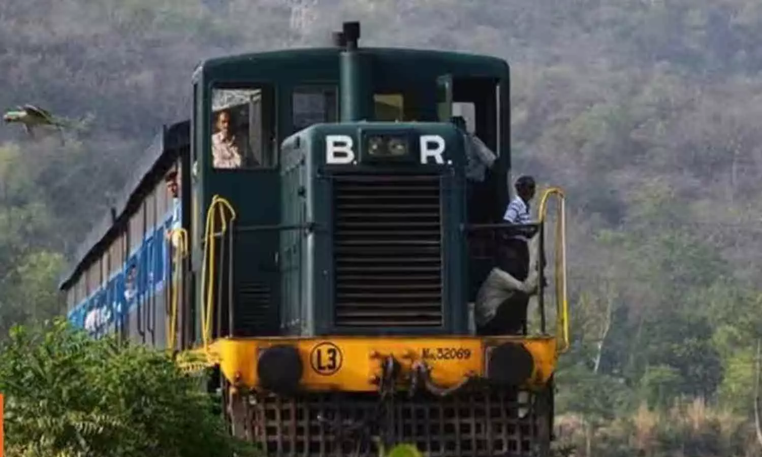 ടിടിഇ ഇല്ല, പരിശോധനയില്ല; ഈ ട്രെയിനിൽ കയറാൻ ടിക്കറ്റും വേണ്ട ടിടിഇ ഇല്ല, പരിശോധനയില്ല; ഈ ട്രെയിനിൽ കയറാൻ ടിക്കറ്റും വേണ്ട