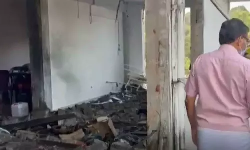 പള്ളിപ്പെരുന്നാളിനായി കതിന നിറക്കുന്നതിനിടെ പൊട്ടിത്തെറിച്ച് ഒരാൾ മരിച്ചു; ഒരാൾക്ക് പരിക്കേറ്റു