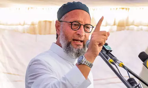 Owaisi tells PM Modi, if Trump can capture Venezuelan President, why can not you