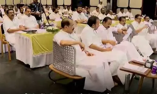 നിയമസഭാ തെരഞ്ഞെടുപ്പ് തന്ത്രങ്ങൾക്ക്  രൂപം നൽകാൻ വയനാട്ടില്‍ കോൺഗ്രസിന്റെ നേതൃക്യാമ്പ് തുടങ്ങി