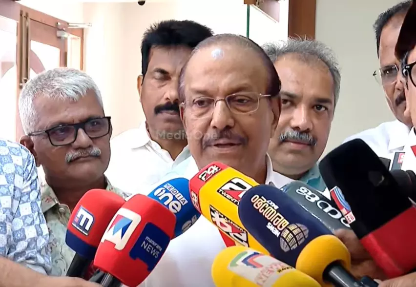 നിയമസഭ തെരഞ്ഞെടുപ്പ്; ലീഗിന് കൂടുതൽ സീറ്റിന് അർഹത ഉണ്ടെന്ന് കുഞ്ഞാലിക്കുട്ടി നിയമസഭ തെരഞ്ഞെടുപ്പ്; ലീഗിന് കൂടുതൽ സീറ്റിന് അർഹത ഉണ്ടെന്ന് കുഞ്ഞാലിക്കുട്ടി