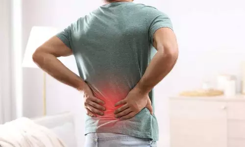 നടുവേദനകൊണ്ട് വലയുകയാണോ? ഈ ലക്ഷണങ്ങളുണ്ടെങ്കില്‍ ചികിത്സ തേടാന്‍ മറക്കരുത്...