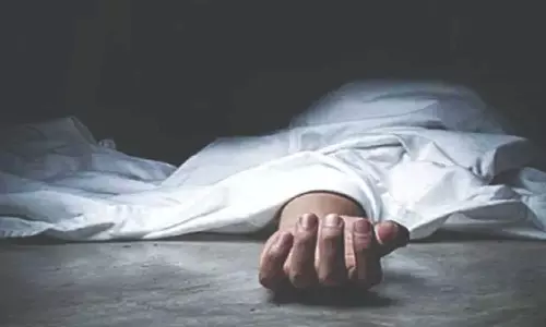 തൃശൂരിൽ അമ്മയും കുഞ്ഞും മരിച്ച നിലയിൽ