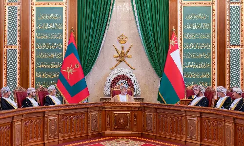 ഒമാനിൽ ഡിജിറ്റൽ പരിവർത്തനവും എഐ ഉപയോഗവും വിപുലീകരിക്കുന്നു; മന്ത്രിസഭാ യോഗത്തിൽ സുപ്രധാന തീരുമാനം