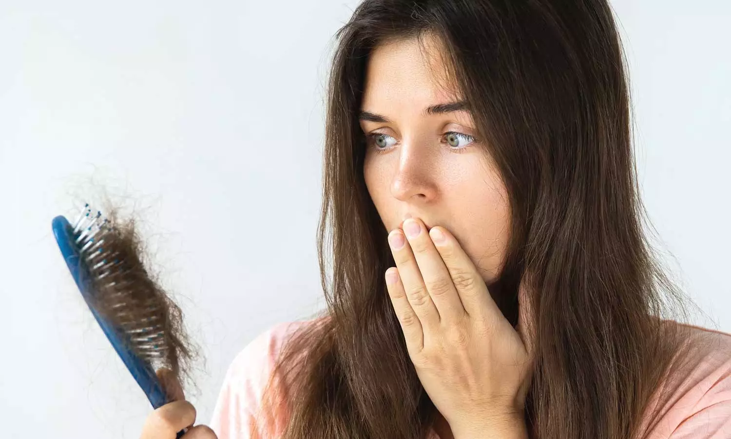 30 വയസിന് ശേഷം മുടികൊഴിച്ചിൽ കൂടുന്നുണ്ടോ?; കാരണങ്ങളും പരിഹാരങ്ങളും 30 വയസിന് ശേഷം മുടികൊഴിച്ചിൽ കൂടുന്നുണ്ടോ?; കാരണങ്ങളും പരിഹാരങ്ങളും