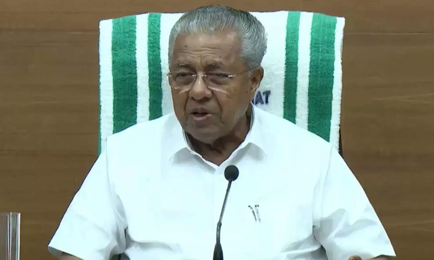 ജെബി കോശി കമ്മീഷന് റിപ്പോര്ട്ട്; ശിപാര്ശ നടപ്പിലാക്കുന്നതില് തെറ്റായ വാര്ത്തകള് പ്രചരിക്കുന്നുണ്ടെന്ന് മുഖ്യമന്ത്രി ജെബി കോശി കമ്മീഷന് റിപ്പോര്ട്ട്; ശിപാര്ശ നടപ്പിലാക്കുന്നതില് തെറ്റായ വാര്ത്തകള് പ്രചരിക്കുന്നുണ്ടെന്ന് മുഖ്യമന്ത്രി