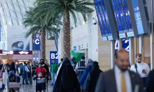 എയർപോർട്ട് വ്യൂ ആപ്പ് പുറത്തിറക്കി ജിദ്ദ വിമാനത്താവളം എയർപോർട്ട് വ്യൂ ആപ്പ് പുറത്തിറക്കി ജിദ്ദ വിമാനത്താവളം